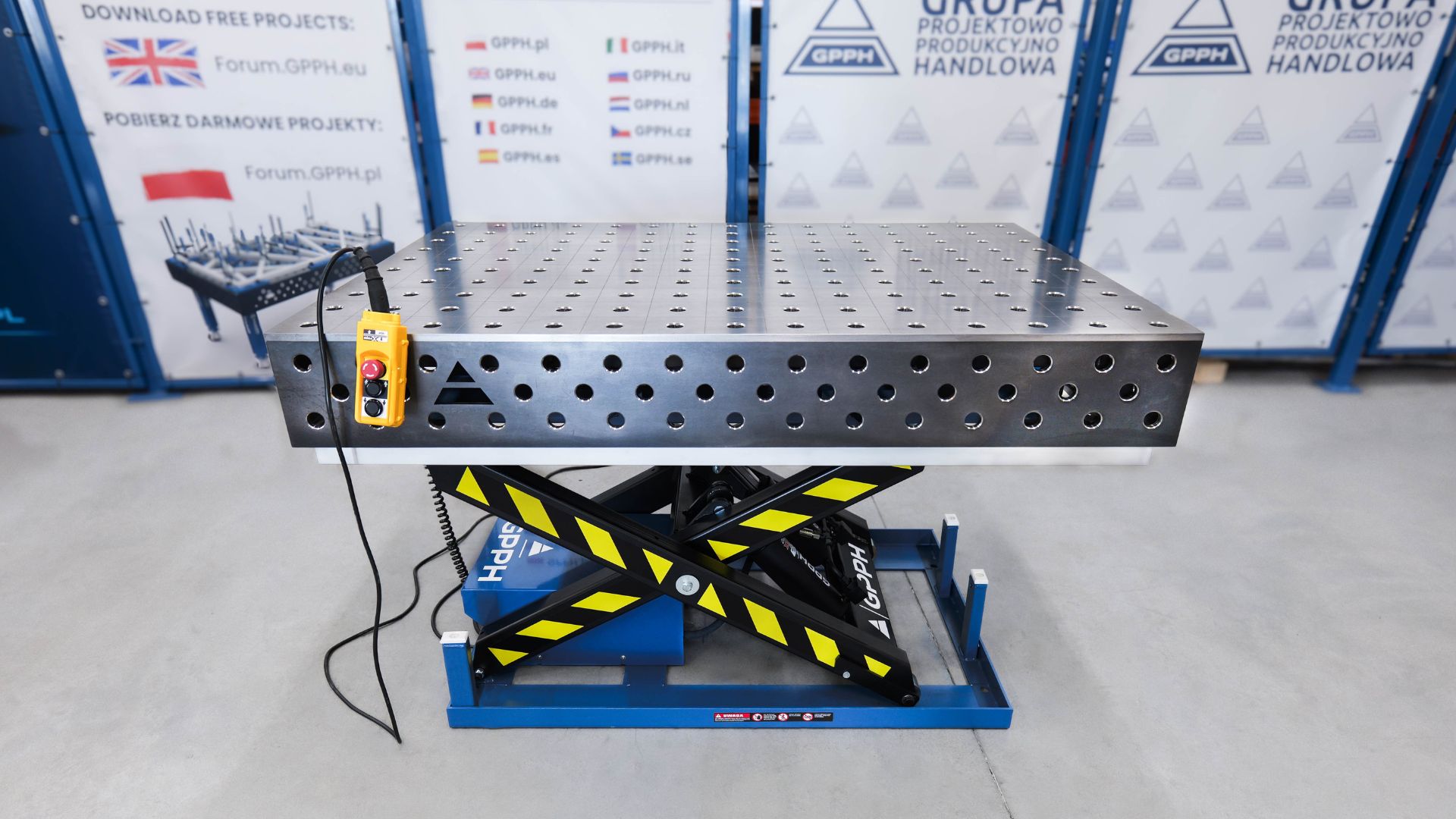 Tavolo da saldatura elevabile XWT – Ergonomia del lavoro al primo posto 